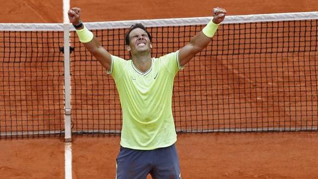 Tenhle pocit se nikdy neomrzí... Rafael Nadal je opět králem Paříže. Tenhle pocit se nikdy neomrzí... Rafael Nadal je opět králem Paříže.
