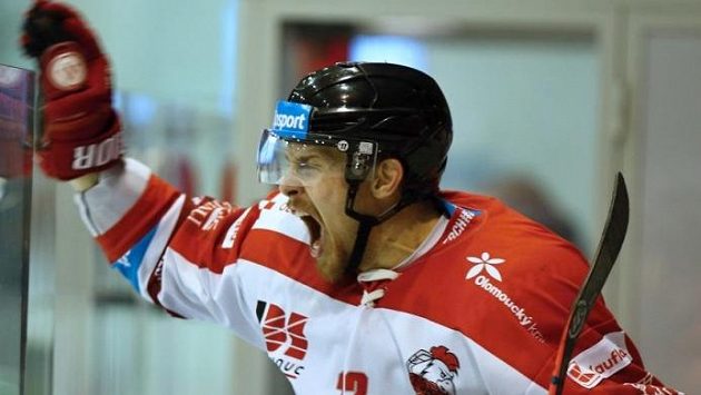 Jan Jaroměřský ještě v dresu Olomouce. Jan Jaroměřský ještě v dresu Olomouce.