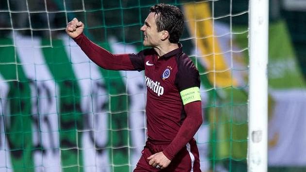 David Lafata oslavuje gól na 1:1 v derby na Bohemians 1905. David Lafata oslavuje gól na 1:1 v derby na Bohemians 1905.