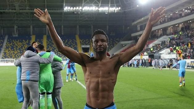 John Obi Mikel kvůli obavám z nákazy koronavirem předčasně ukončil angažmá v Trabzonsporu John Obi Mikel kvůli obavám z nákazy koronavirem předčasně ukončil angažmá v Trabzonsporu