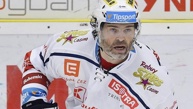 Jaromíra Jágra nezařadili v zámoří ve výčtu legend ani mezi nejlepší dvacítku. Jaromíra Jágra nezařadili v zámoří ve výčtu legend ani mezi nejlepší dvacítku.