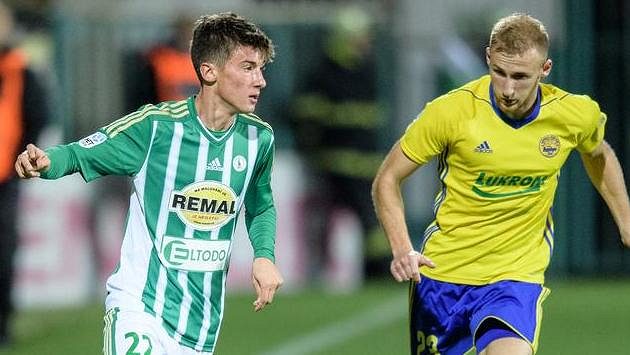 Antonín Vaníček z Bohemians a Miloš Kopečný ze Zlína. Antonín Vaníček z Bohemians a Miloš Kopečný ze Zlína.