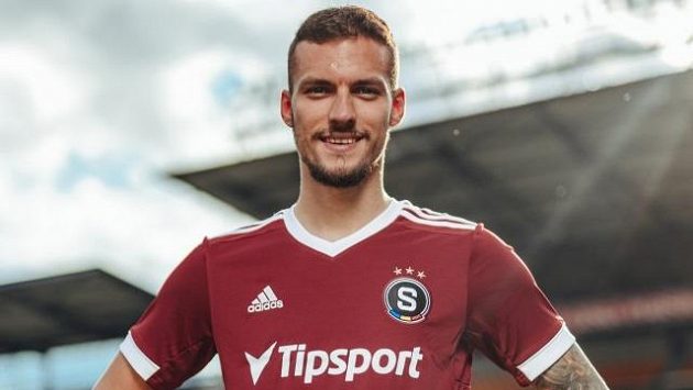 Z italského Sassuola přichází do Sparty obounohý křídelní hráč Lukáš Haraslín. Z italského Sassuola přichází do Sparty obounohý křídelní hráč Lukáš Haraslín.