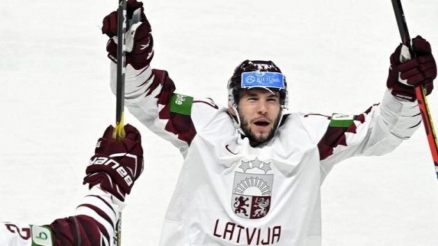 Martins Dzierkals v dresu Lotyšska na letošním MS. Martins Dzierkals v dresu Lotyšska na letošním MS.