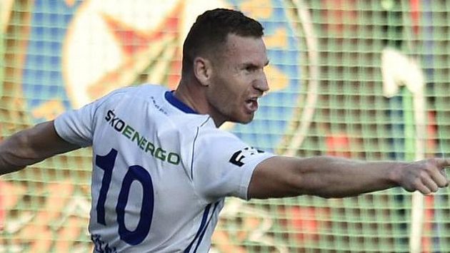 Muris Mešanovič prožil parádní zápas, na jeho úspěch na Instagramu reagoval i jeho bývalý spoluhráč Simon Deli. Muris Mešanovič prožil parádní zápas, na jeho úspěch na Instagramu reagoval i jeho bývalý spoluhráč Simon Deli.