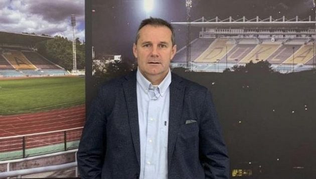 Pavel Vandas jako výkonný a sportovní ředitel fotbalistů druholigové Dukly Praha končí... Pavel Vandas jako výkonný a sportovní ředitel fotbalistů druholigové Dukly Praha končí...