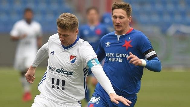 Zleva Václav Procházka z Baníku Ostrava a Milan Škoda ze Slavie Praha. Zleva Václav Procházka z Baníku Ostrava a Milan Škoda ze Slavie Praha.