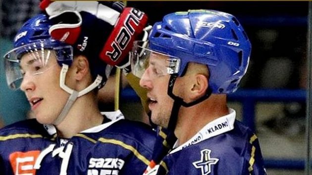 Radost kladenských hokejistů v duelu s Benátkama. Radost kladenských hokejistů v duelu s Benátkama.