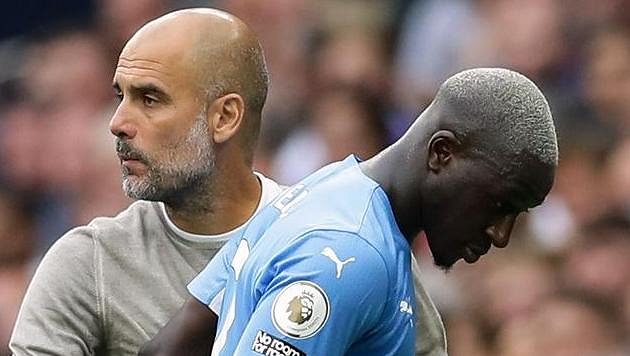 Benjamin Mendy a Pep Guardiola z Manchesteru City Benjamin Mendy a Pep Guardiola z Manchesteru City