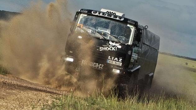 Macíkův tmavý Franta na trati maďarské rallye. Macíkův tmavý Franta na trati maďarské rallye.