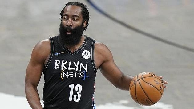 Ze sestavy basketbalistů Brooklynu vypadl pro nejbližší období hvězdný rozehrávač James Harden Ze sestavy basketbalistů Brooklynu vypadl pro nejbližší období hvězdný rozehrávač James Harden
