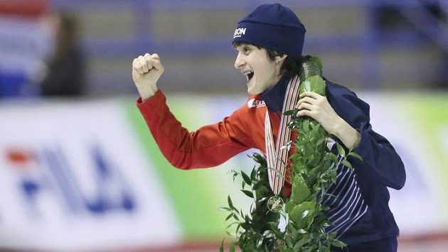 Rychlobruslařka Martina Sáblíková se raduje z titulu mistryně světa ve víceboji. Rychlobruslařka Martina Sáblíková se raduje z titulu mistryně světa ve víceboji.