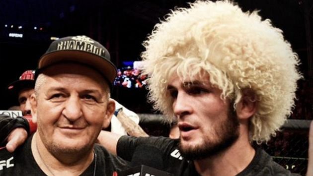 Abdulmanap Nurmagomedov zemřel, příčinou úmrtí měly být komplikace v souvislosti s koronavirem. Abdulmanap Nurmagomedov zemřel, příčinou úmrtí měly být komplikace v souvislosti s koronavirem.