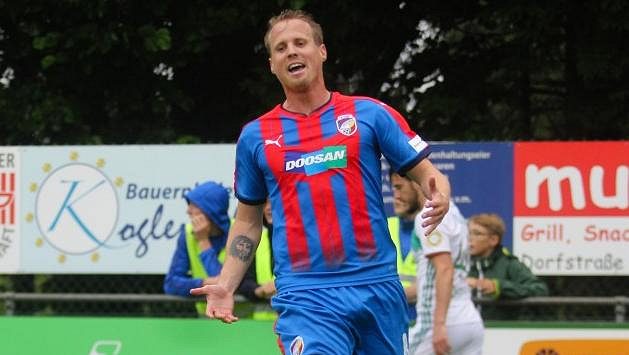 Na fotbalové kvality a zkušenosti Davida Limberského budou plzeňští fotbalisté v odvetě v Řecku spoléhat. Na fotbalové kvality a zkušenosti Davida Limberského budou plzeňští fotbalisté v odvetě v Řecku spoléhat.