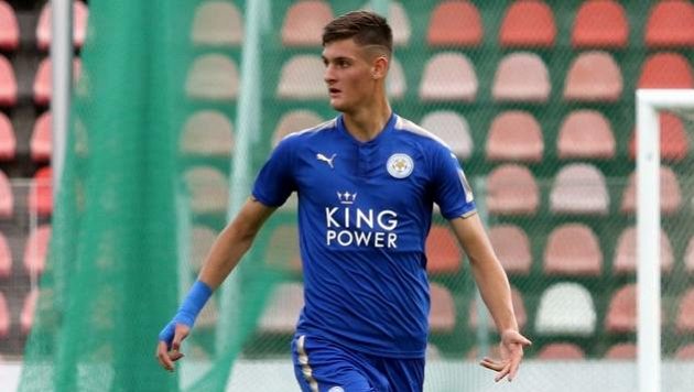 Lukáš Hušek ještě v dresu Leicesteru na pražském turnaji CEE Cup. Lukáš Hušek ještě v dresu Leicesteru na pražském turnaji CEE Cup.