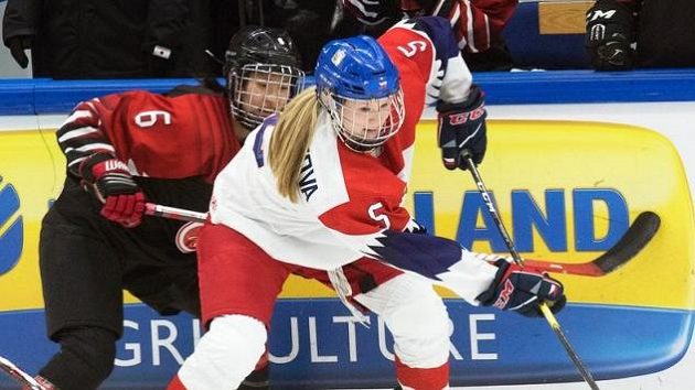 Obránkyně ženské reprezentace Samantha Kolowratová bude působit v barvách klubu Metropolitan Riveters v NWHL. Obránkyně ženské reprezentace Samantha Kolowratová bude působit v barvách klubu Metropolitan Riveters v NWHL.