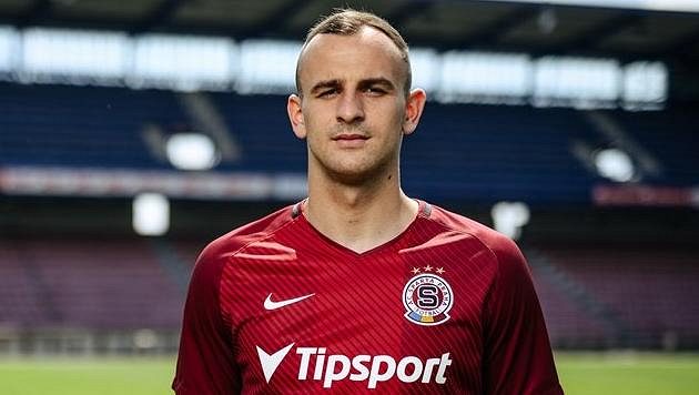 David Lischka se přece jen stal sparťanem. David Lischka se přece jen stal sparťanem.