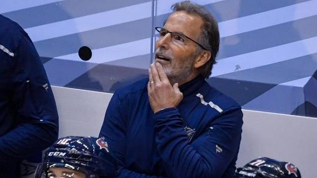 Trenér hokejistů Columbusu John Tortorella. Trenér hokejistů Columbusu John Tortorella.