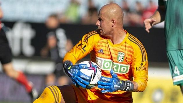 Brankář Petr Bolek z Karviné. Brankář Petr Bolek z Karviné.