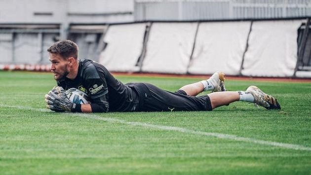 Fotbalisty Sevilly, mezi které patří i český reprezentační brankář Tomáš Vaclík, povede nadále trenér Julen Lopetegui. S klubem prodloužil smlouvu do konce června 2024. Fotbalisty Sevilly, mezi které patří i český reprezentační brankář Tomáš Vaclík, povede nadále trenér Julen Lopetegui. S klubem prodloužil smlouvu do konce června 2024.