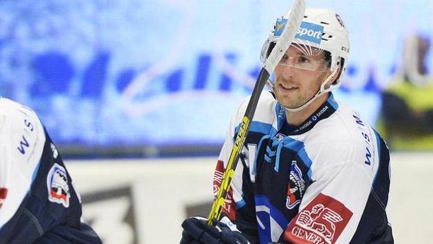 Jaroslav Kracík z Plzně, střelec jediné branky zápasu. Jaroslav Kracík z Plzně, střelec jediné branky zápasu.