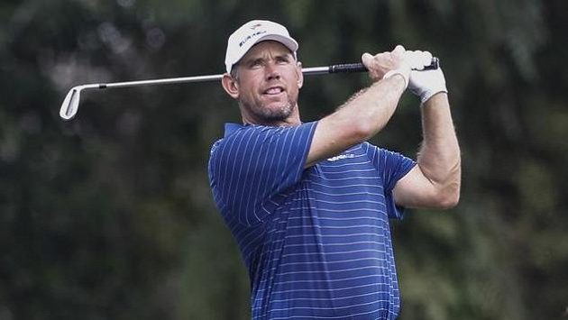 Anglický golfista Lee Westwood během Eurasia Cupu. Anglický golfista Lee Westwood během Eurasia Cupu.
