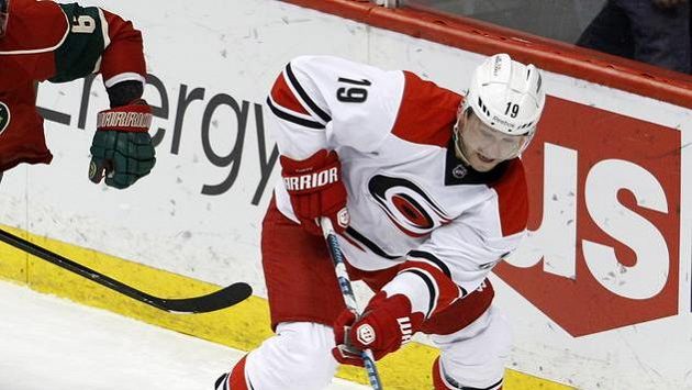 Jiří Tlustý mění v NHL působiště. Jiří Tlustý mění v NHL působiště.