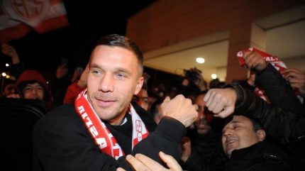 Podolski skončil v Japonsku a má namířeno do Antalyasporu