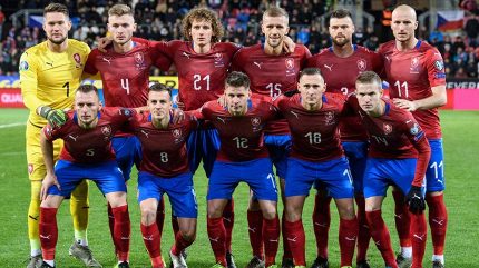 Fotbalisté se budou na EURO chystat v Jižním Tyrolsku. Do rizika nepůjdeme, ujišťuje doktor