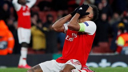 Neprofesionální výkon! Arsenal je pod palbou kritiků. Na hráče jsem pyšný, šokoval kouč