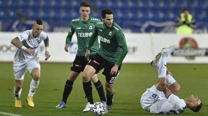 Ostrava brala doma bod. Na hřišti se jiskřilo, Fillo si koledoval o červenou, vyloučený byl ale Krob