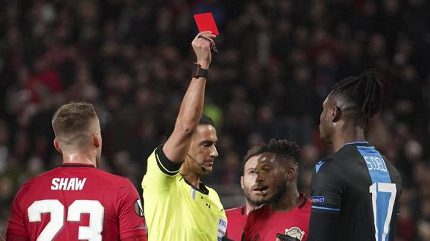 Krmenčík sledoval debakl s Manchesterem United. Vrba na prázdném San Siru neuspěl