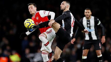 Koronavir dál straší. Fotbalisty v Premier League čeká novinka