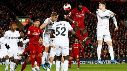 Je Součkovo zranění vážné? Kouč Moyes neskrývá obavy