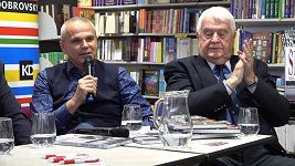 Vítězslav Lavička o svém působení u reprezentace do 21 let. Vítězslav Lavička o svém působení u reprezentace do 21 let.